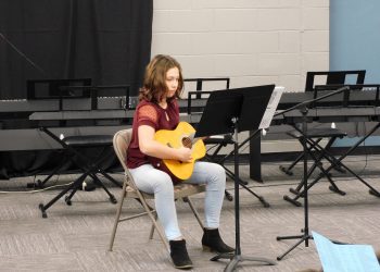 Guitar student showcases learning at Fall 2022 recital